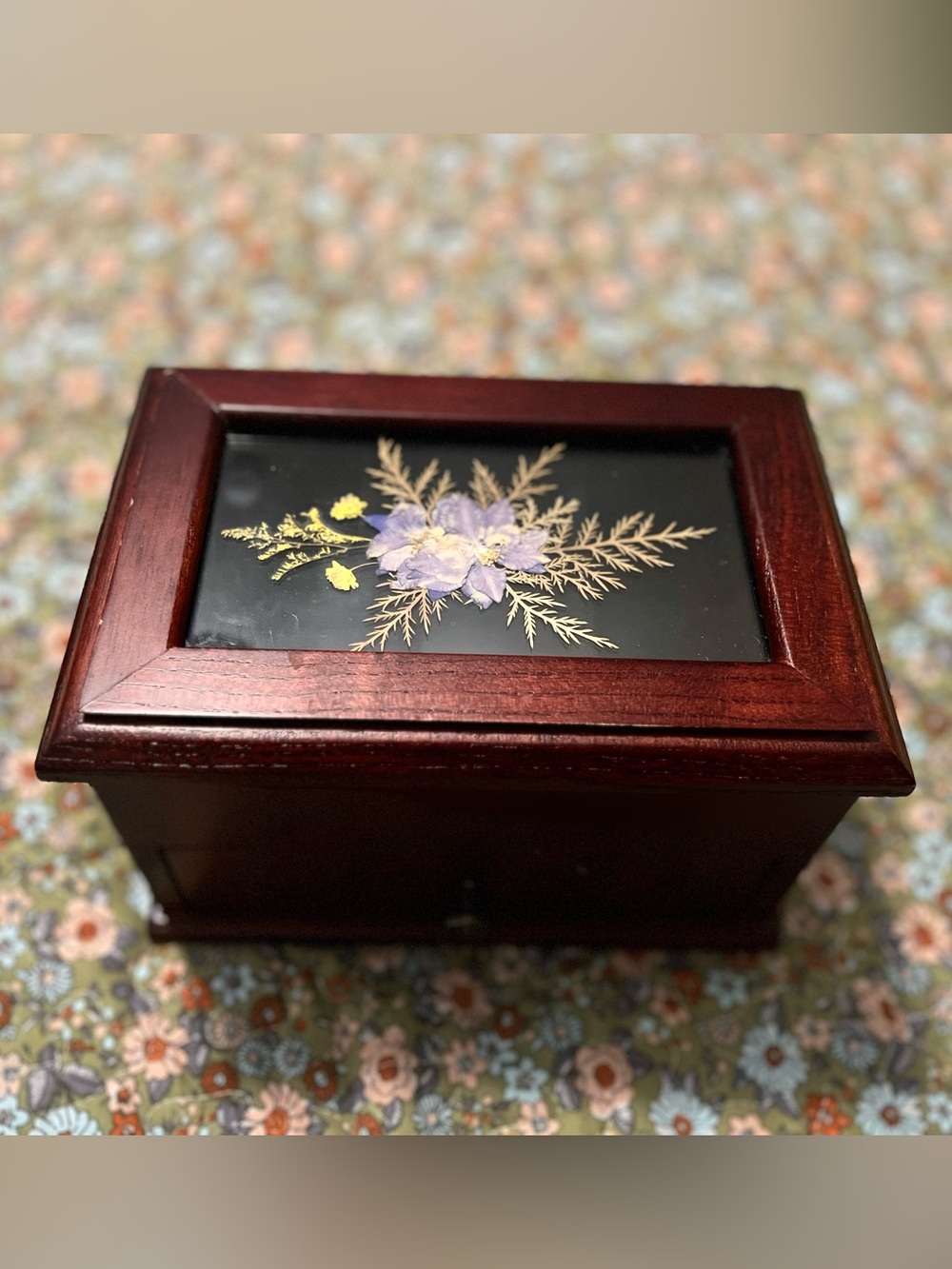 Croft and Barrow Jewelry Box with Floral Glass Inlay - Red Cherry